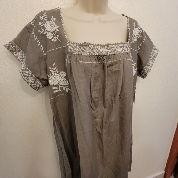 Forever 21 Linen Blend Short Sleeve Dress - Picture 3 of 5